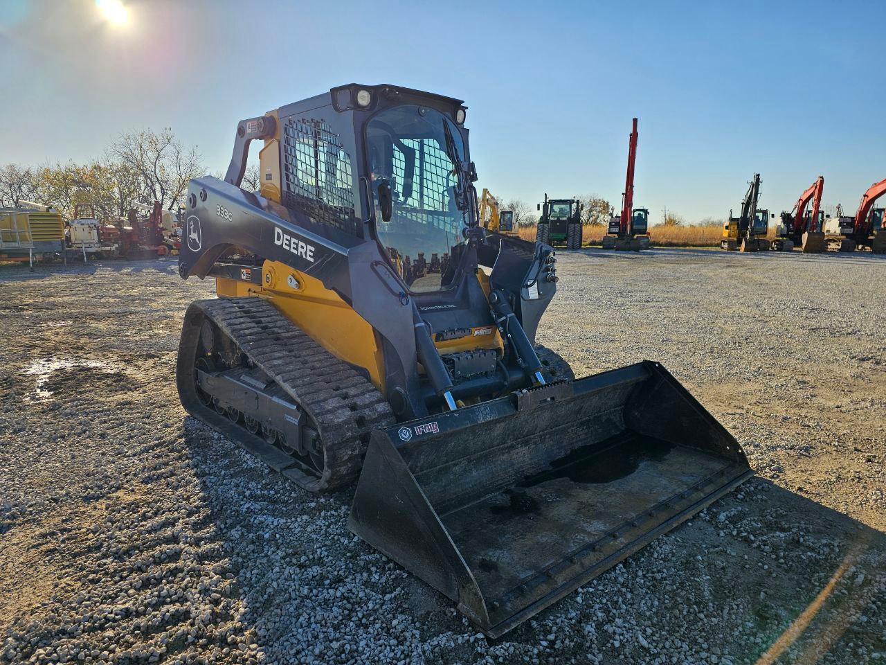 John Deere 333G Skid Loader