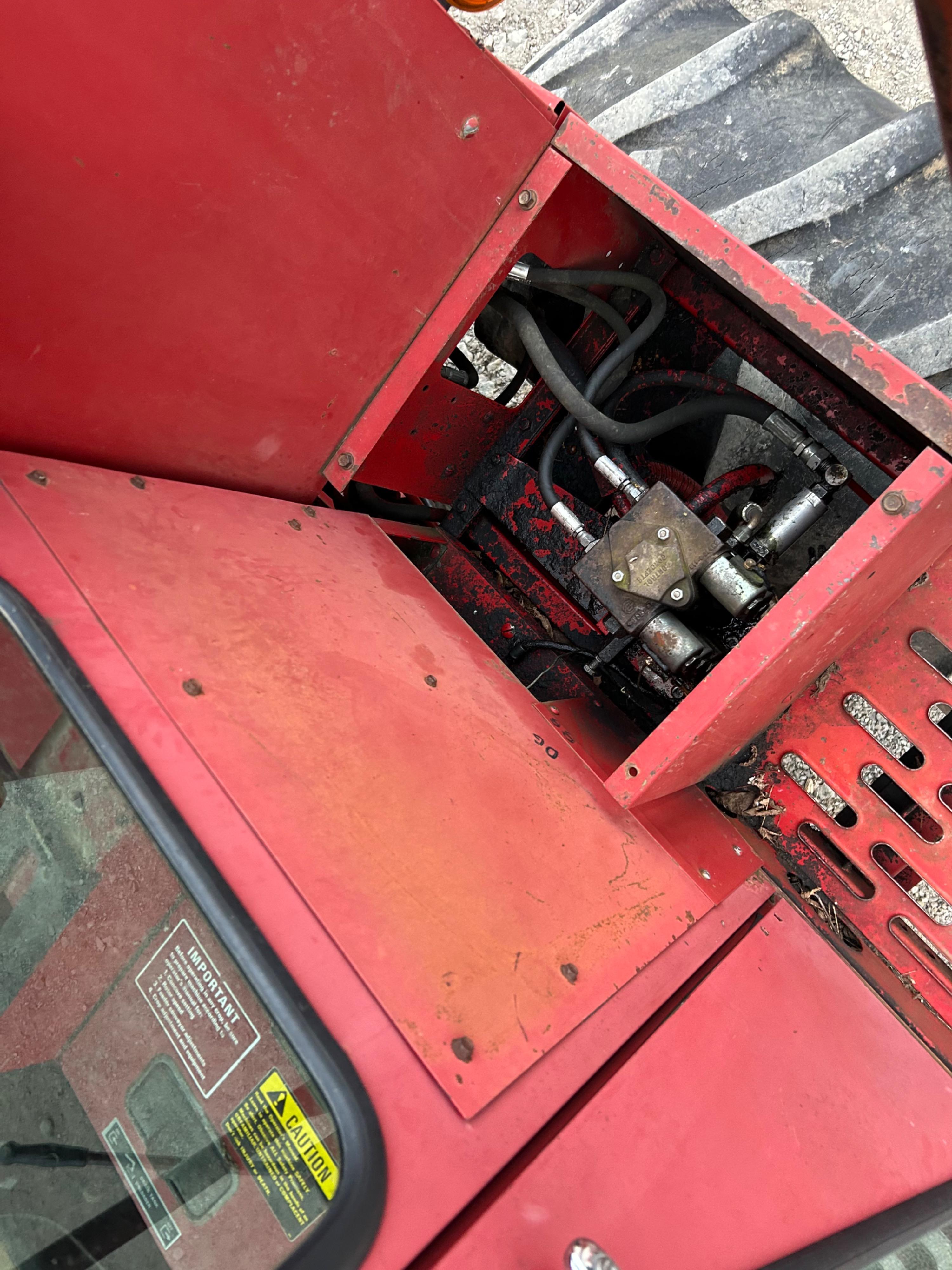 International 1460 Combine