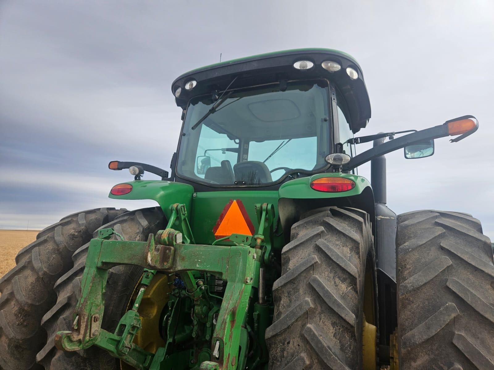 2012 JOHN DEERE 8285R