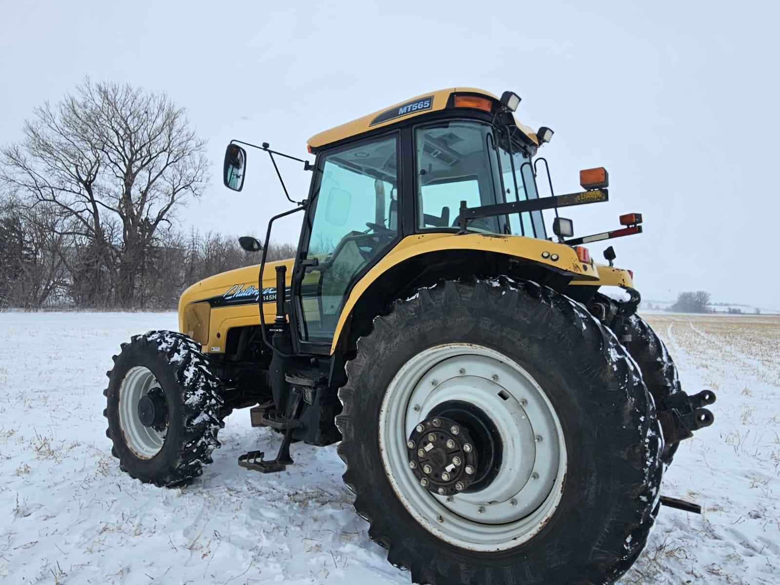 CHALLENGER MT 565