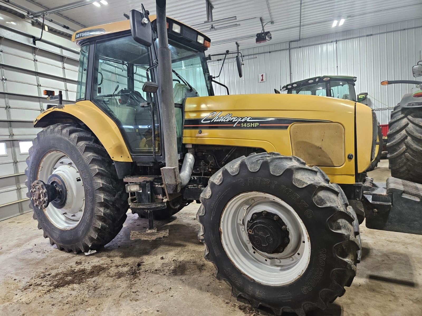 CHALLENGER MT 565