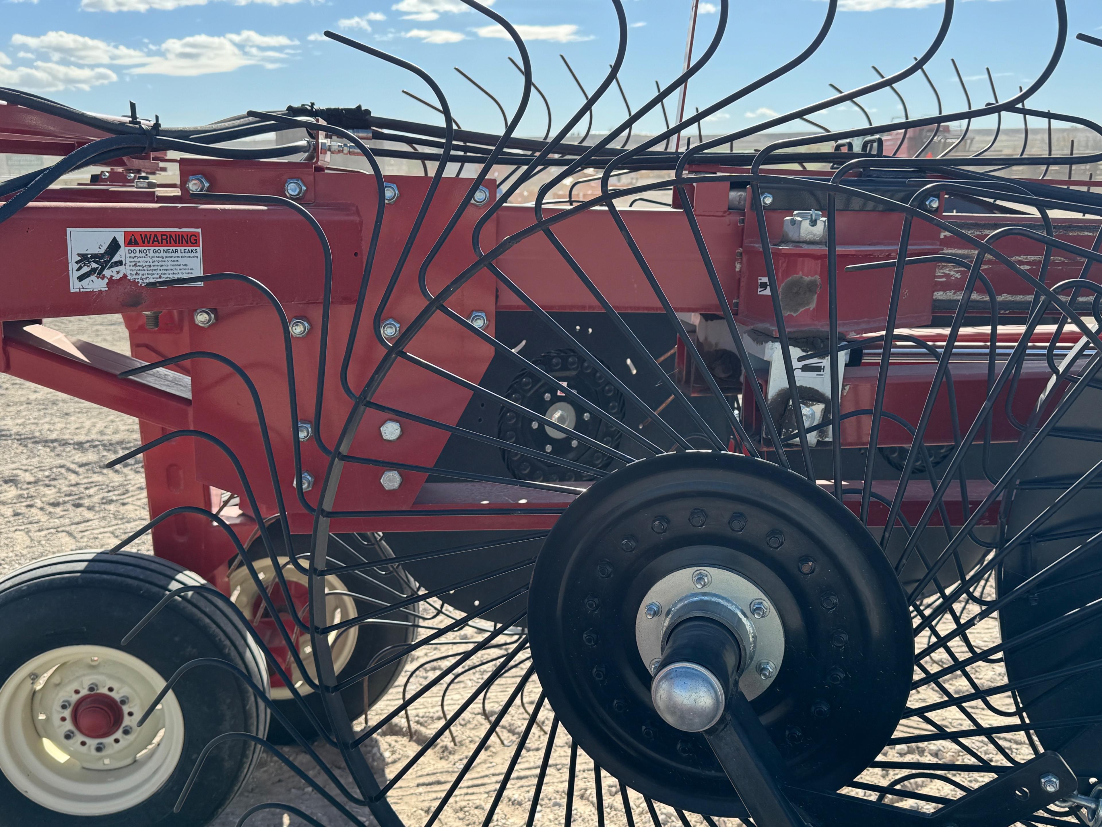 H&S 6120 Hi-Capacity Rake
