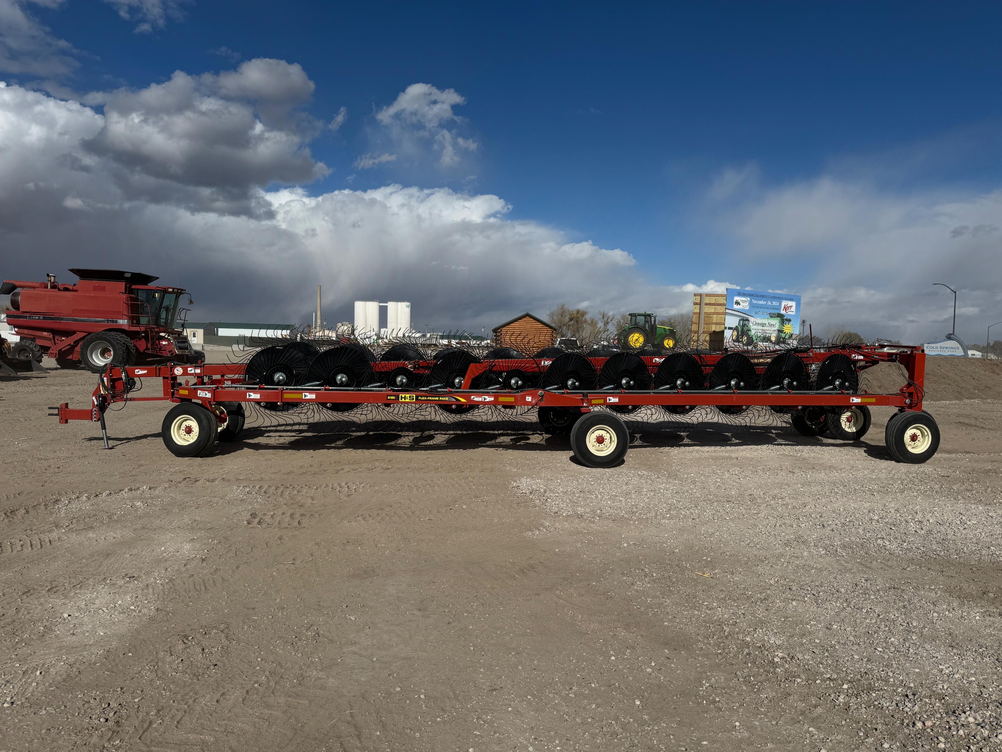 H&S 6120 Hi-Capacity Rake