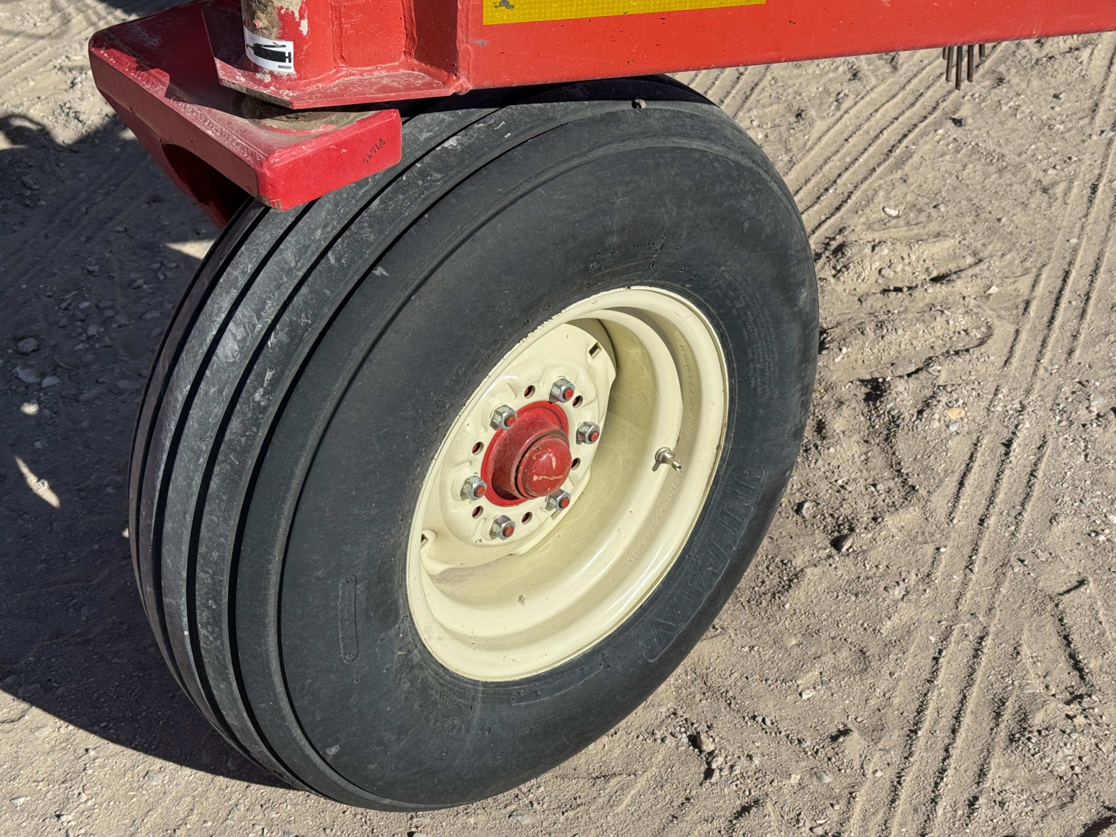 H&S 6120 Hi-Capacity Rake