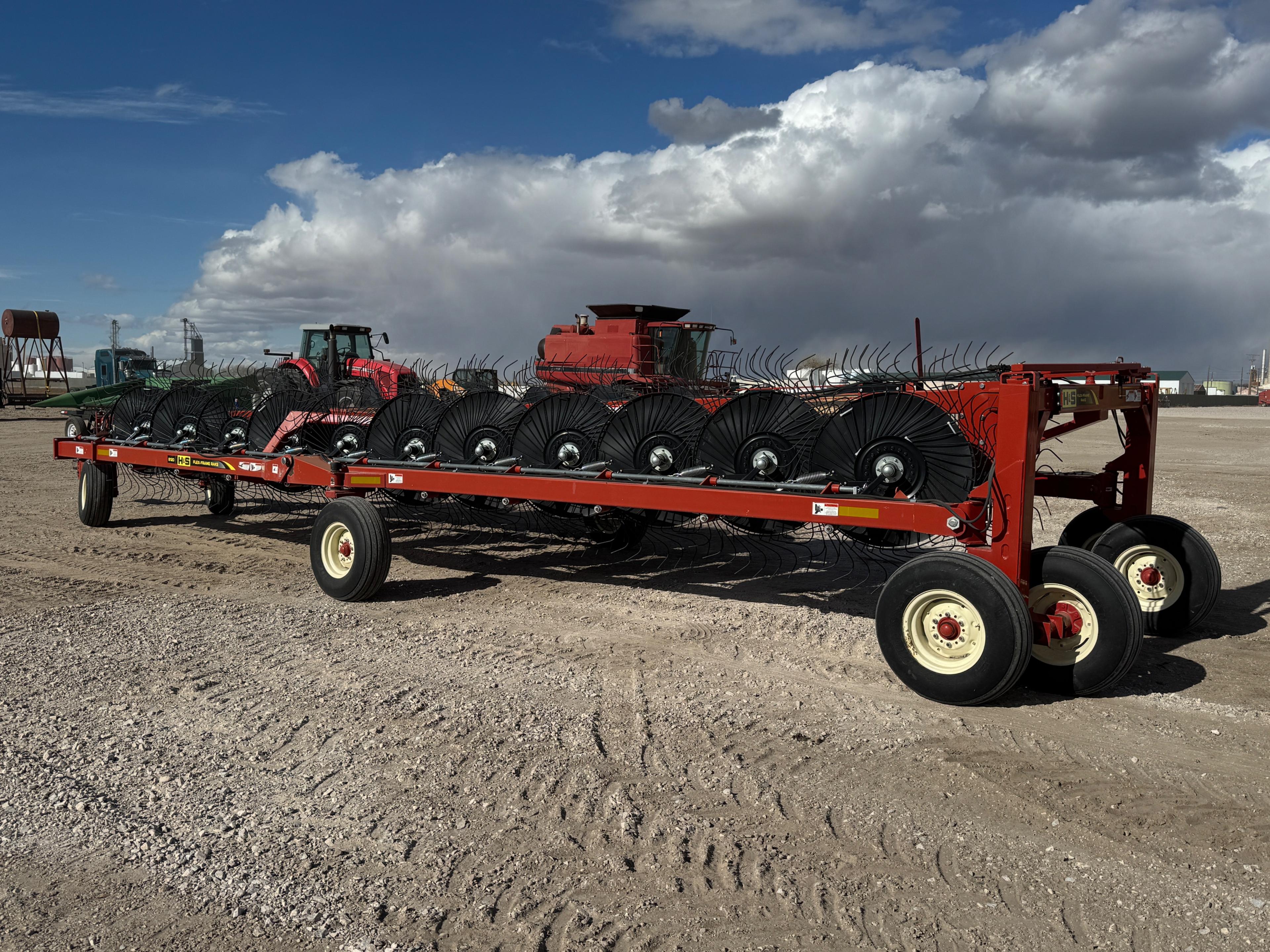 H&S 6120 Hi-Capacity Rake