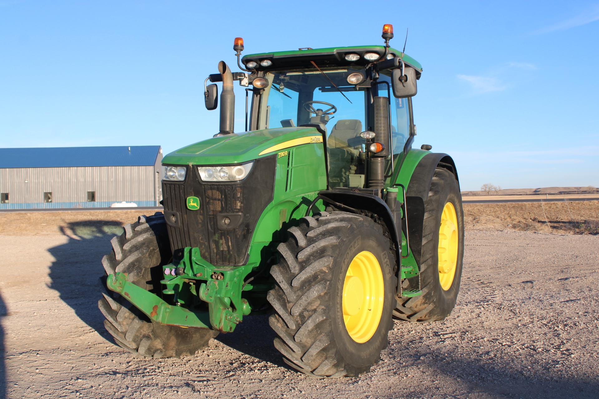 2016 John Deere 7310R Tractor