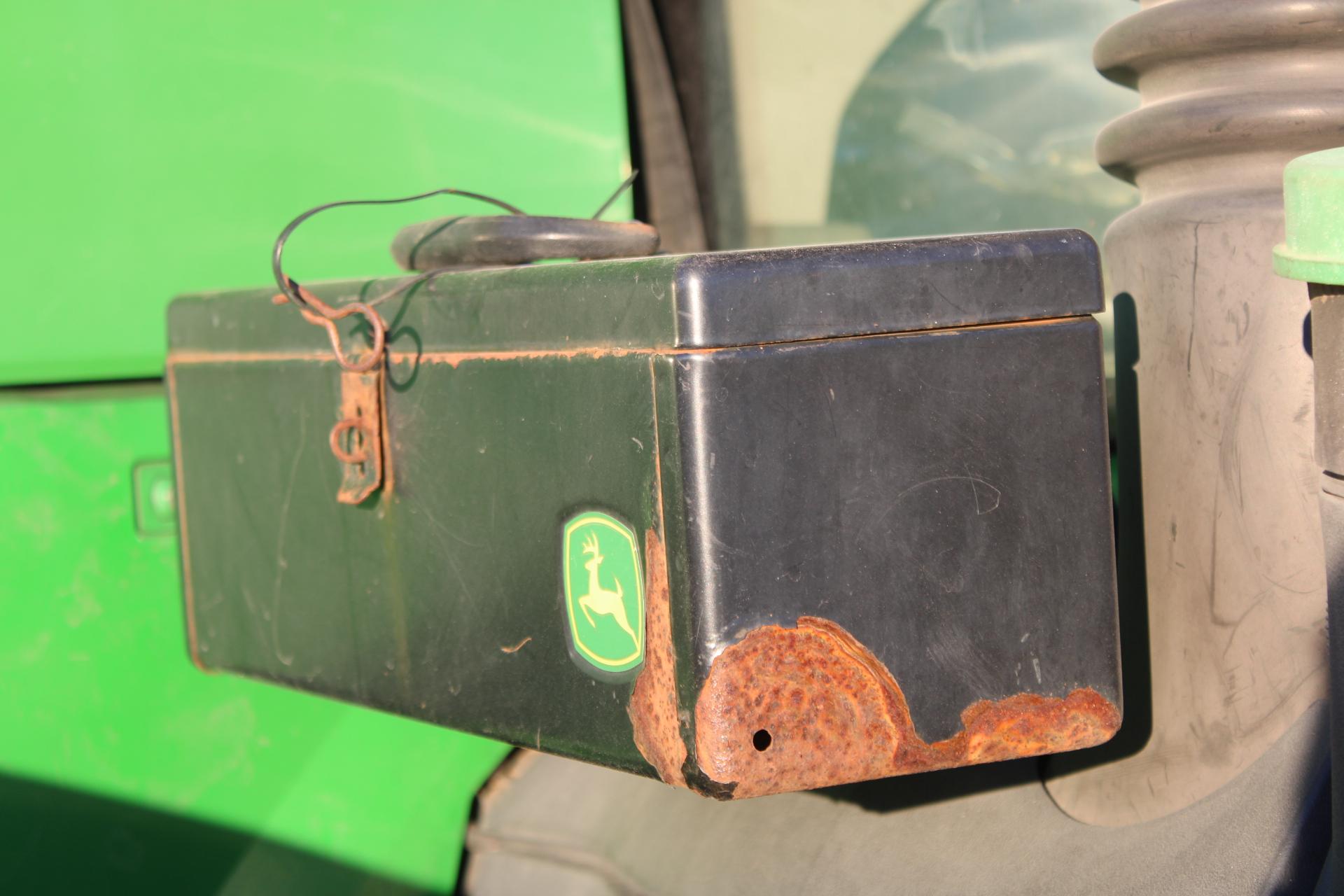 2016 John Deere 7310R Tractor