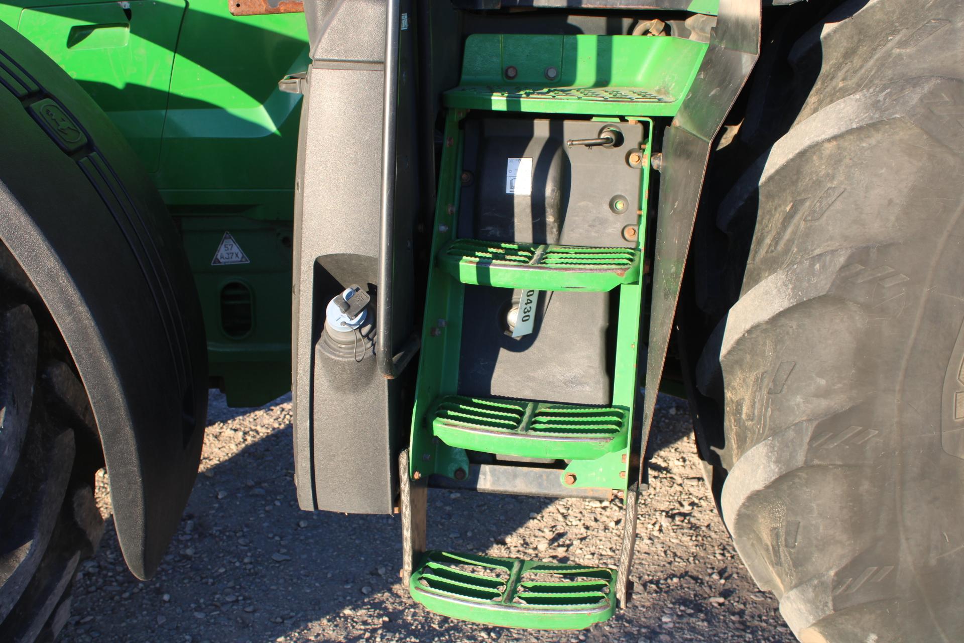 2016 John Deere 7310R Tractor