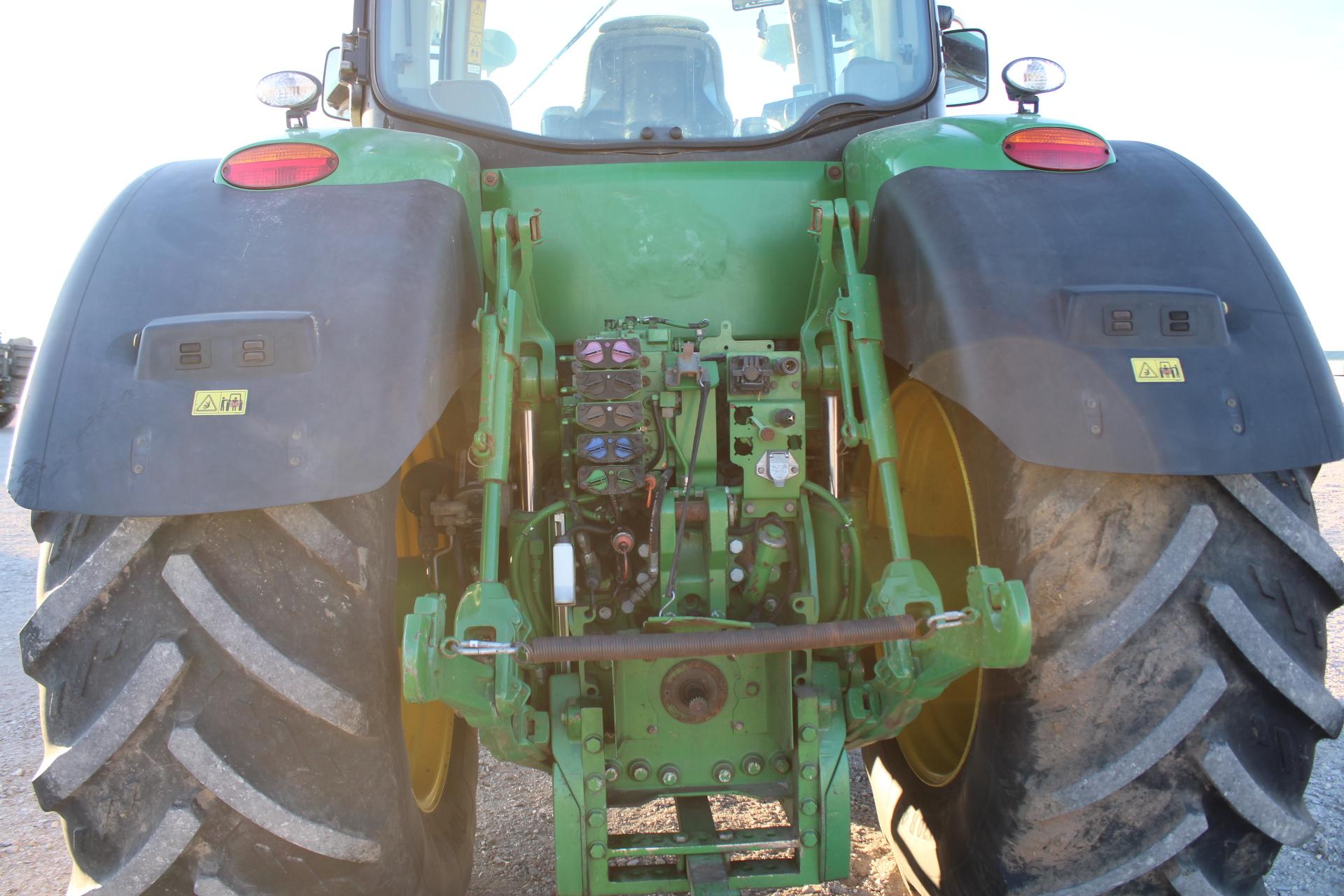 2016 John Deere 7310R Tractor