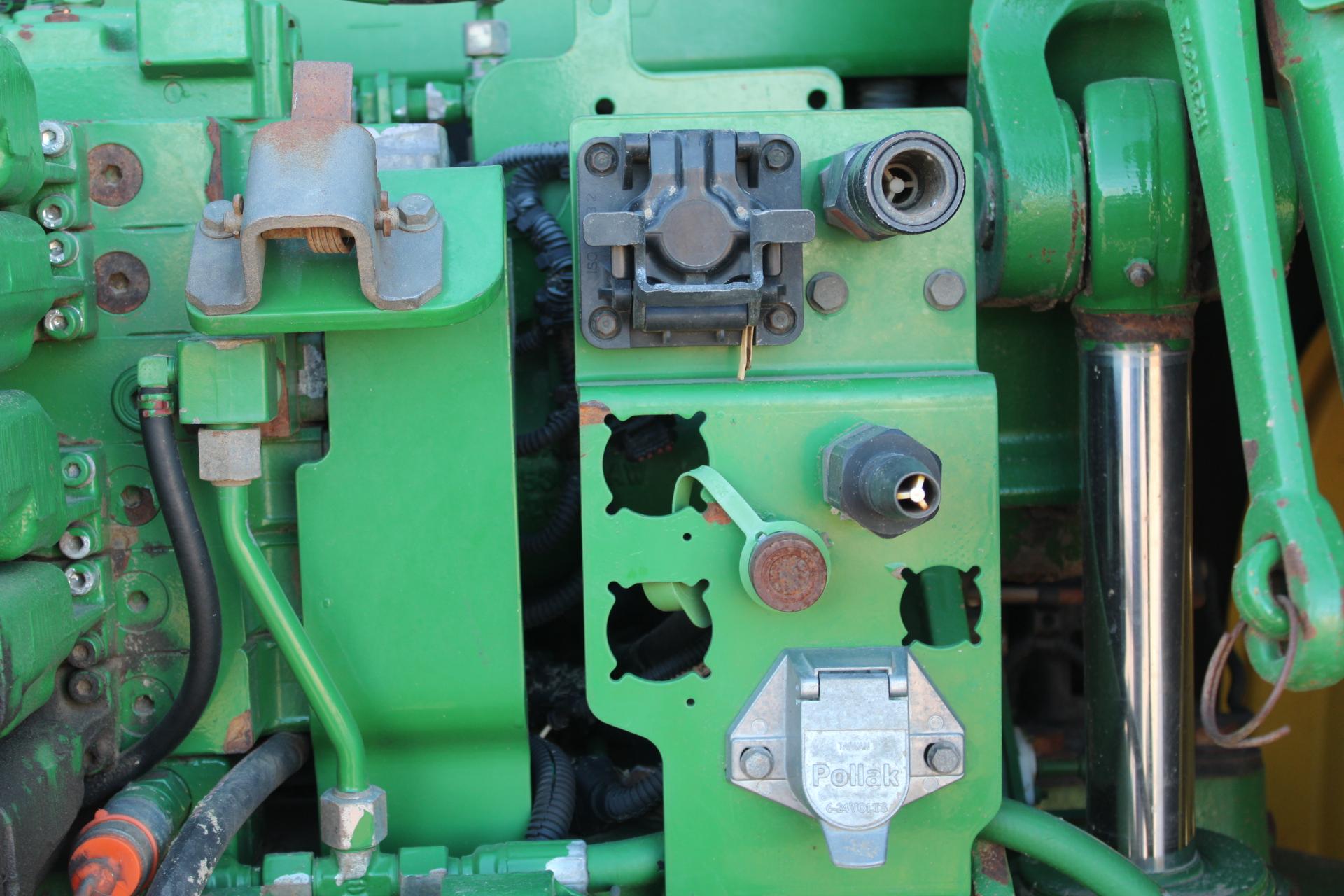 2016 John Deere 7310R Tractor