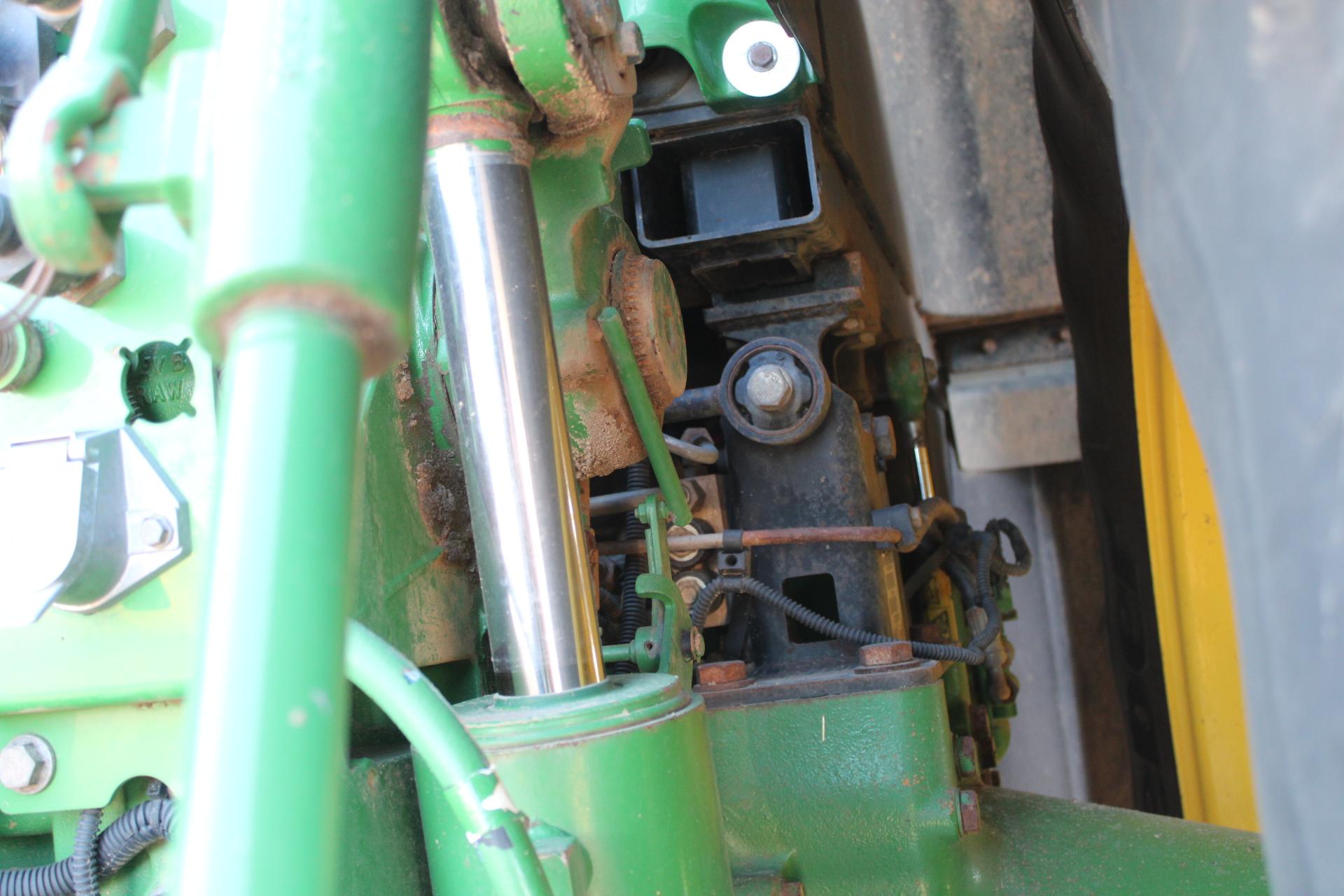 2016 John Deere 7310R Tractor