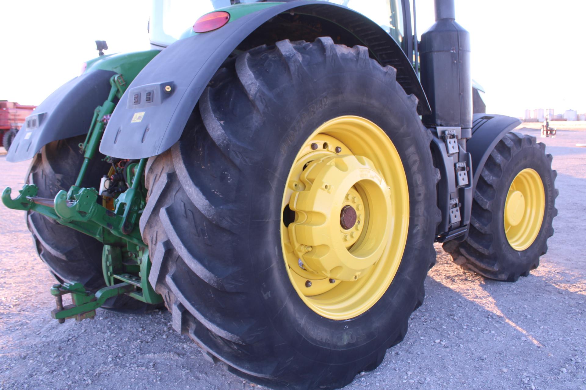 2016 John Deere 7310R Tractor