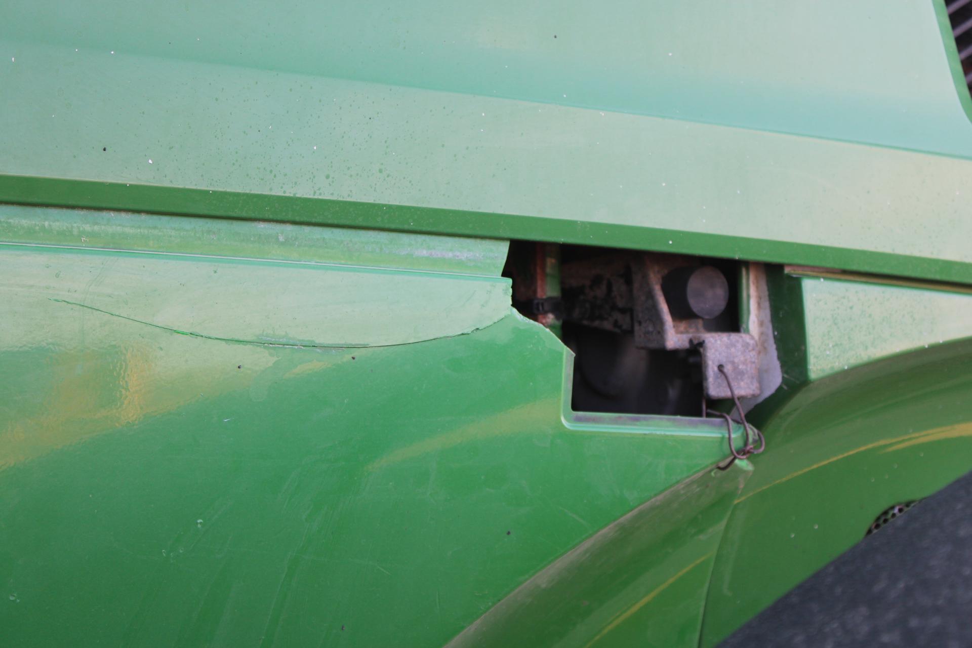 2016 John Deere 7310R Tractor