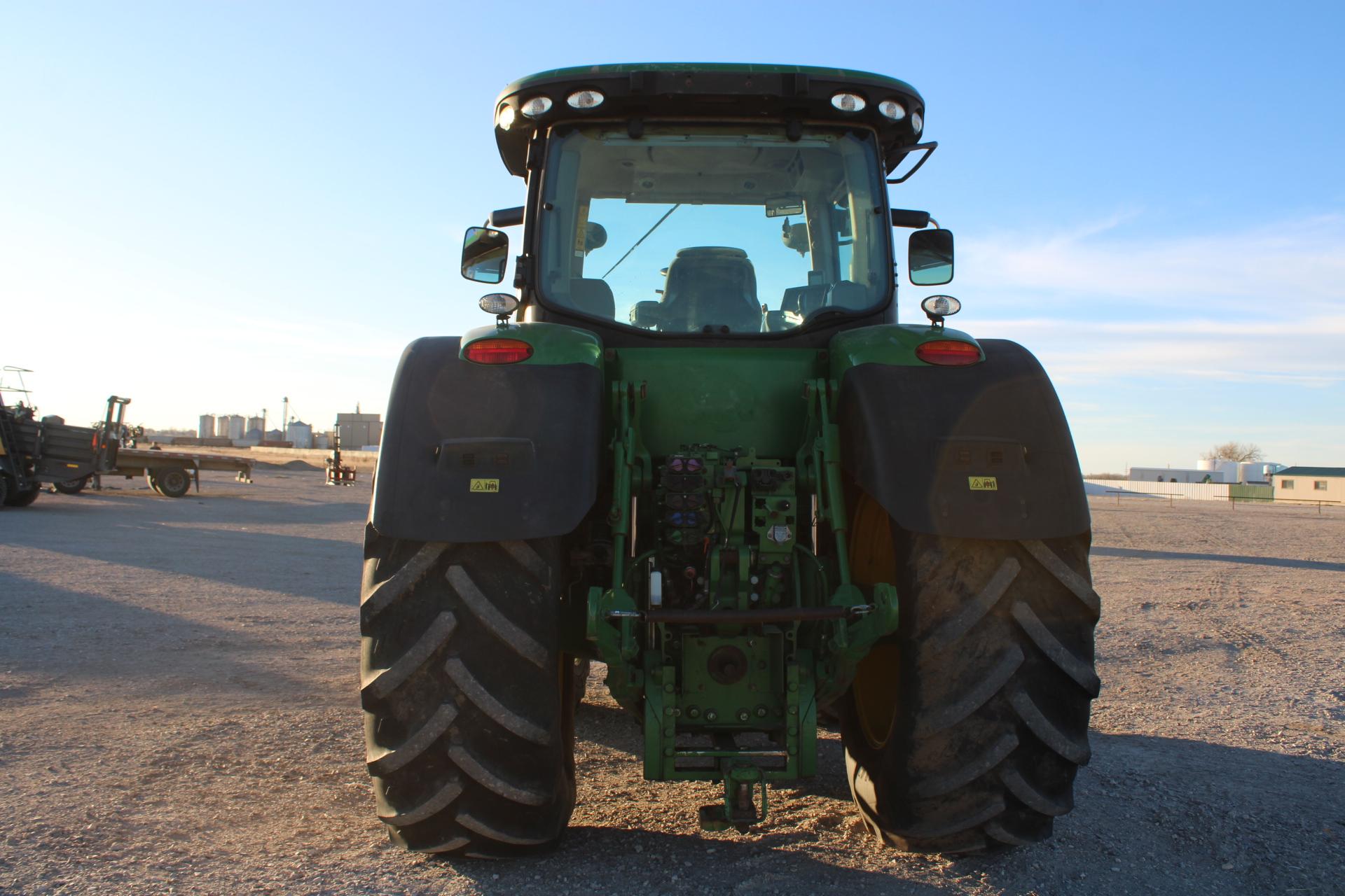 2016 John Deere 7310R Tractor