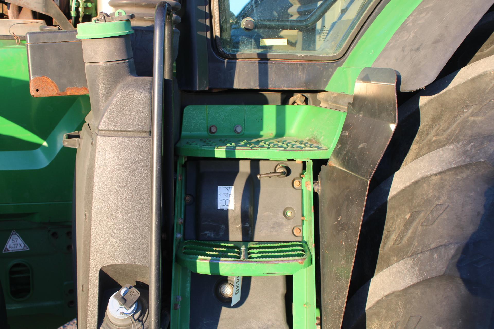 2016 John Deere 7310R Tractor