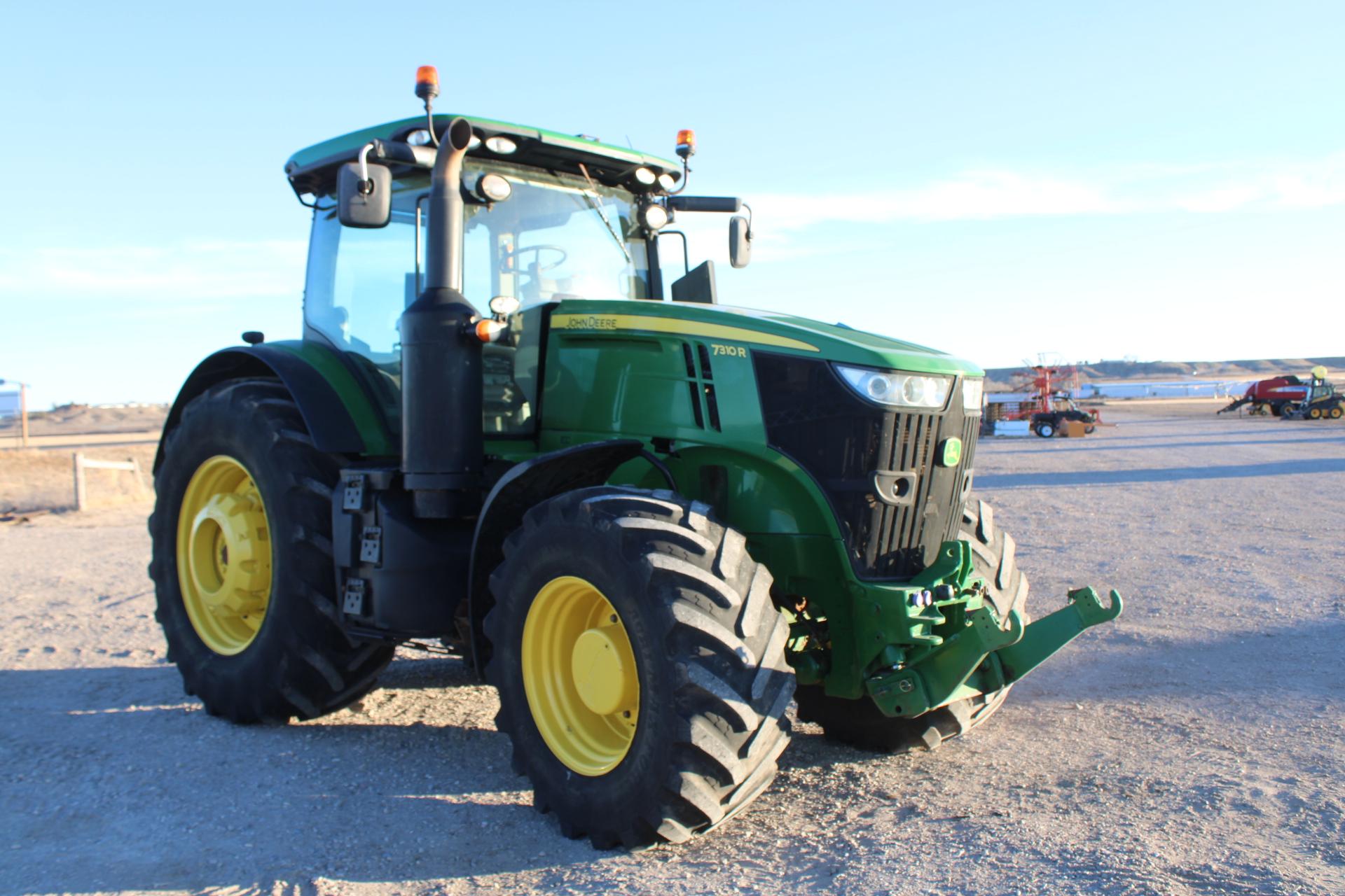 2016 John Deere 7310R Tractor