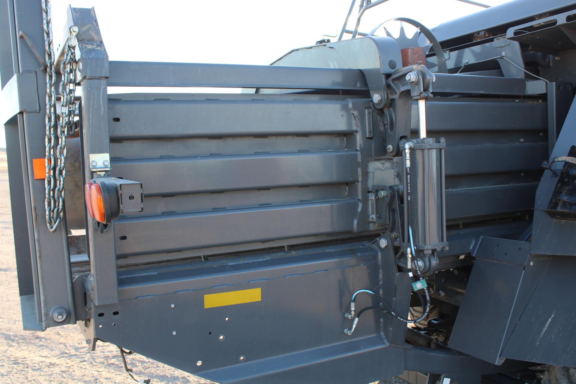 2017 Challenger 2270XD Square Baler