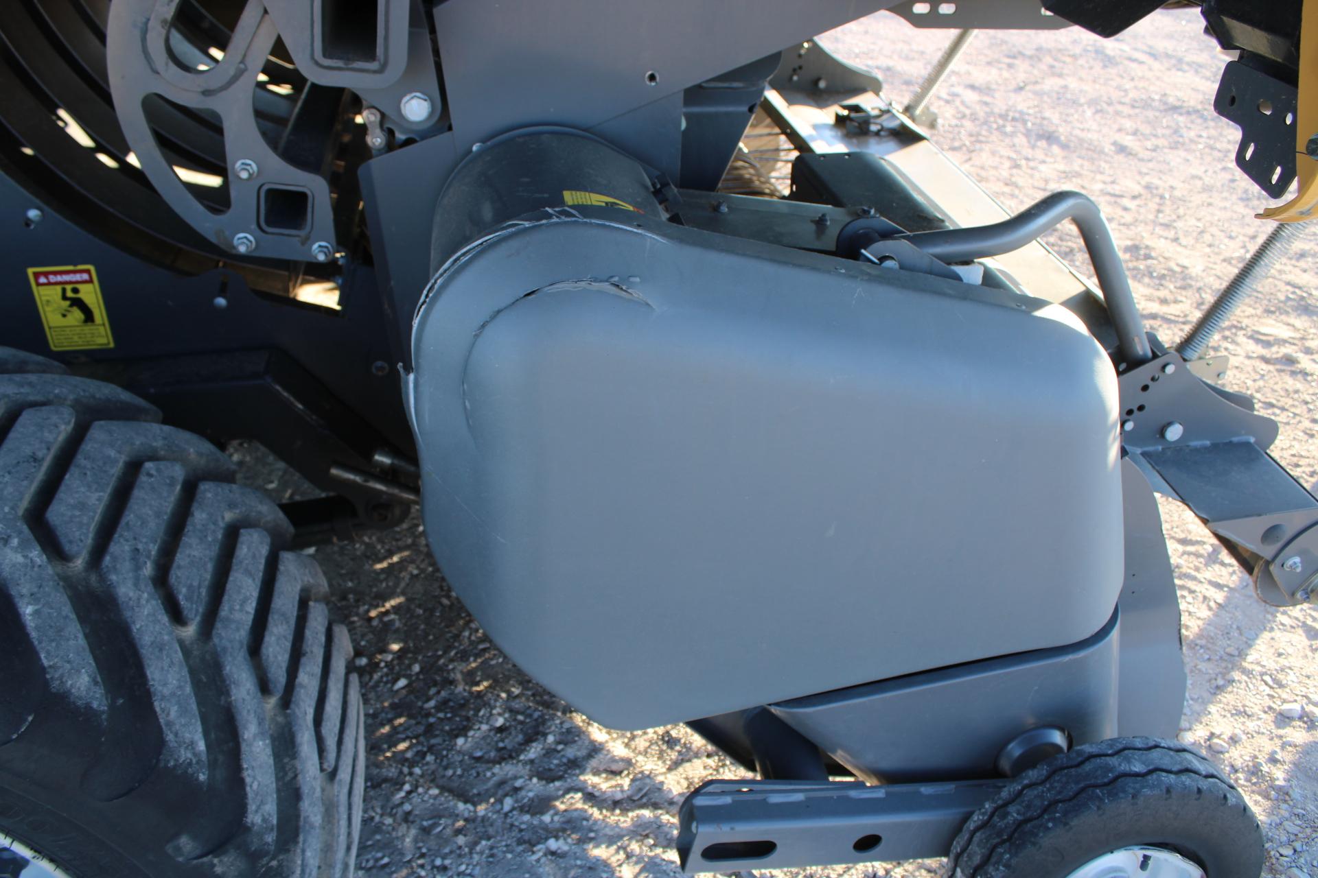 2017 Challenger 2270XD Square Baler