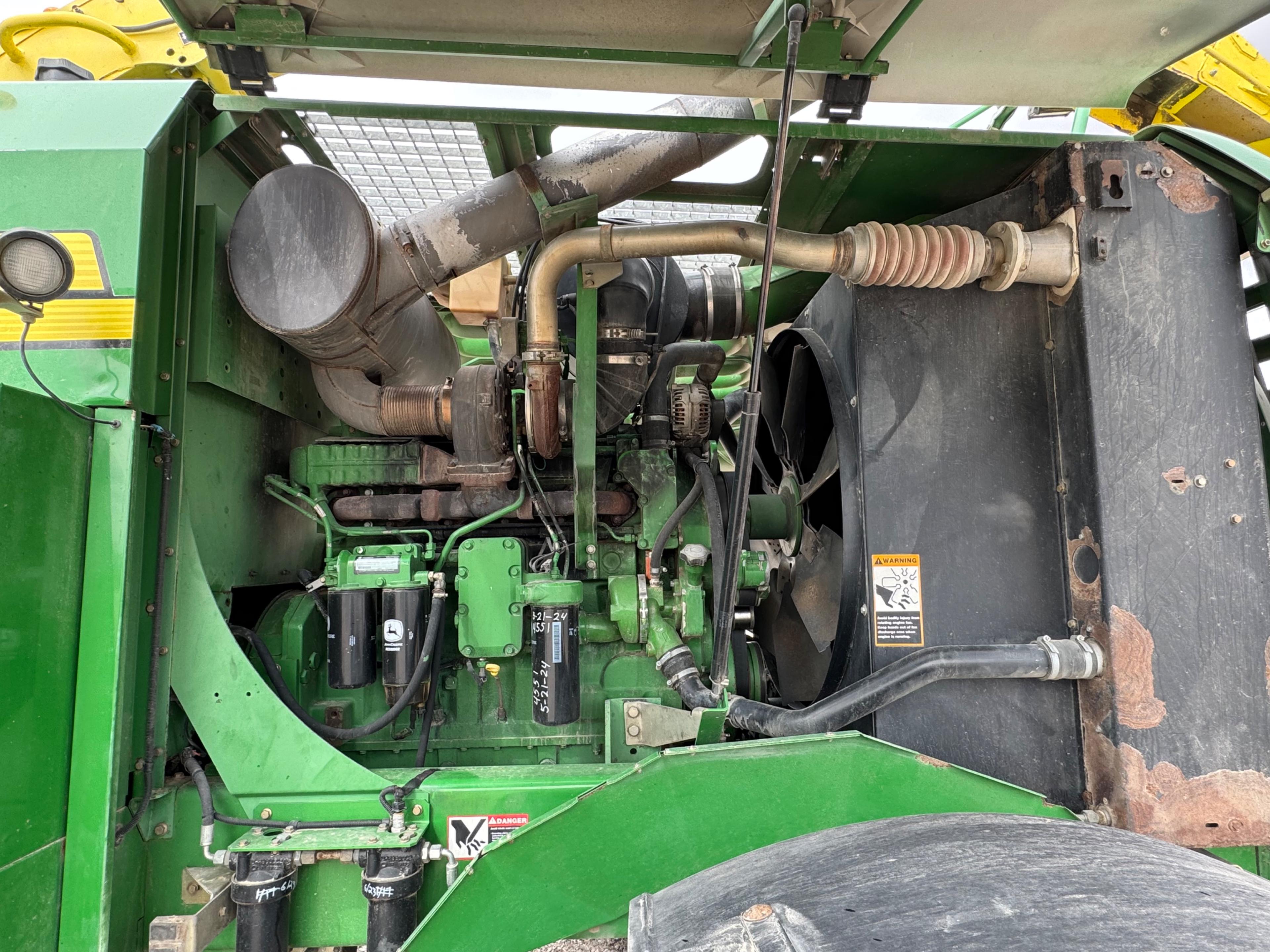 John Deere 7750 Forage Harvester