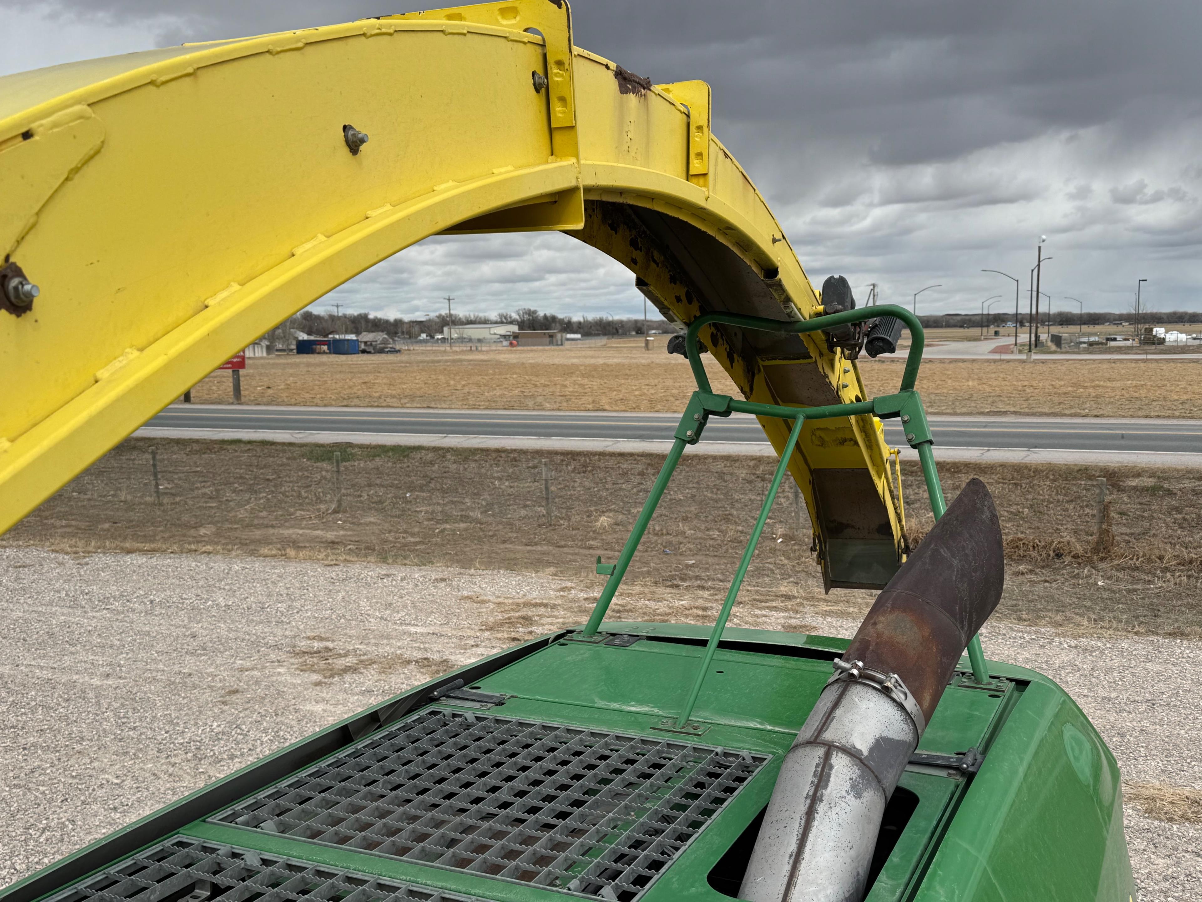 John Deere 7750 Forage Harvester