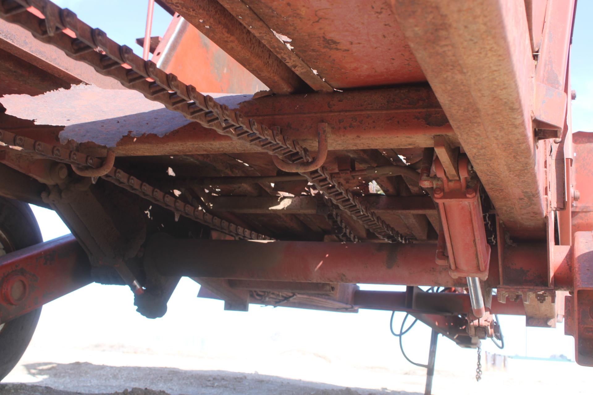 Hesston 4878 Bale Processor
