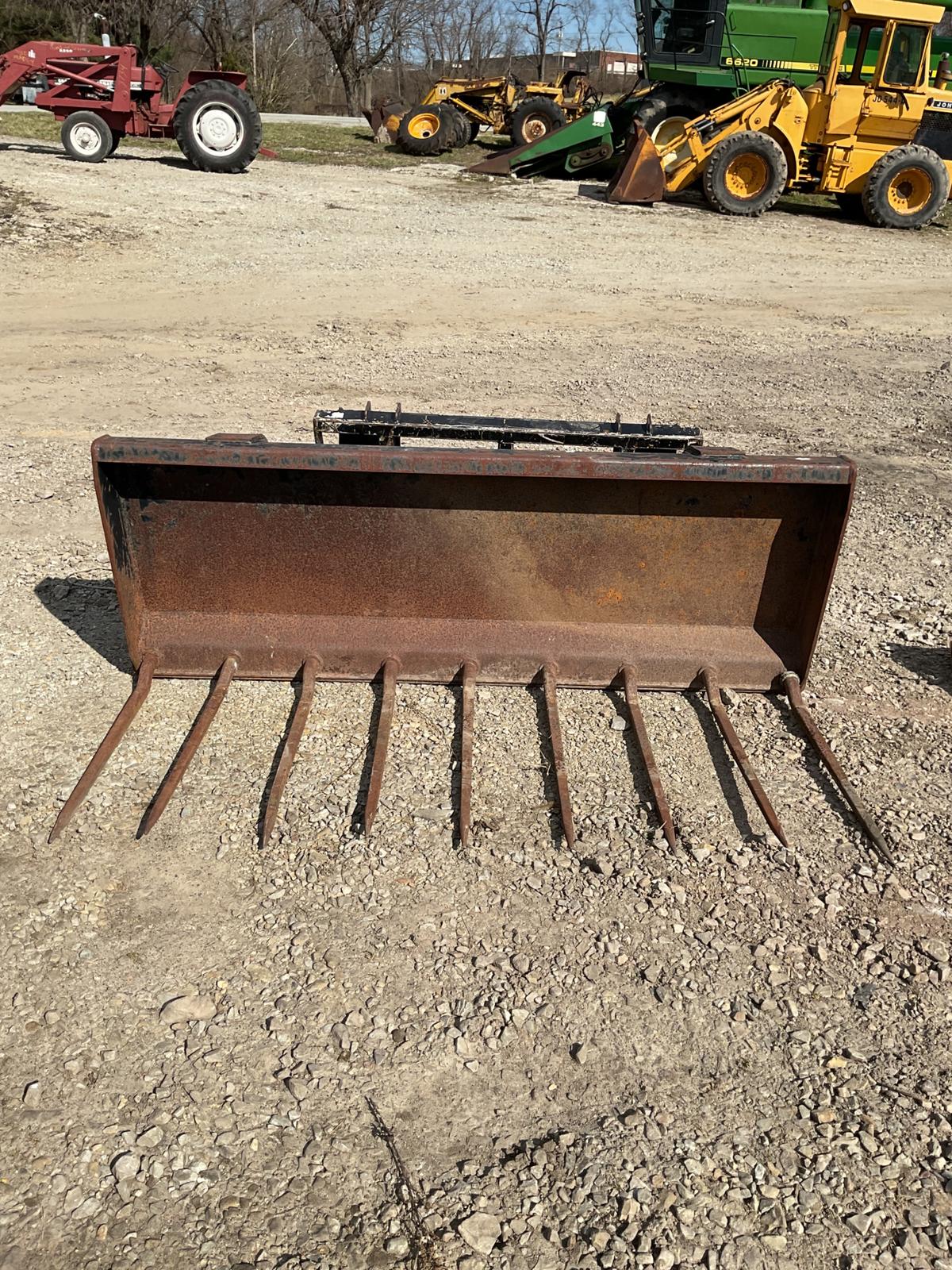 Manure Fork- Euro Hook Up