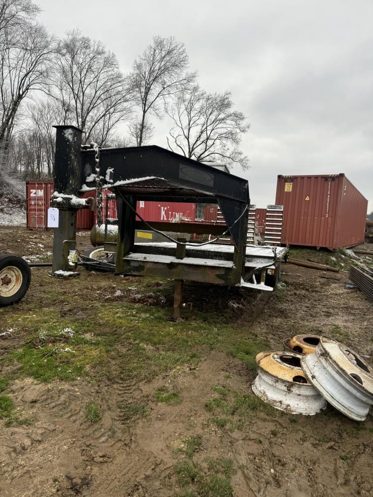 24' GOOSENECK FLATBED TRAILER