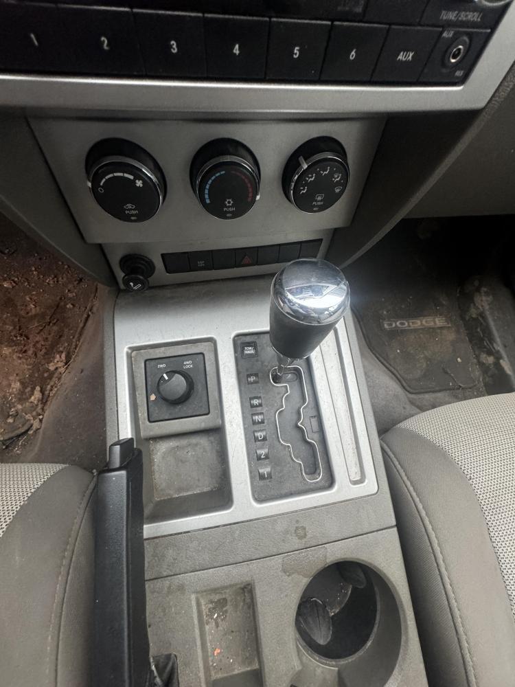 2008 DODGE NITRO