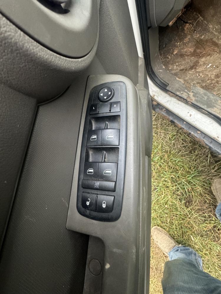 2008 DODGE NITRO