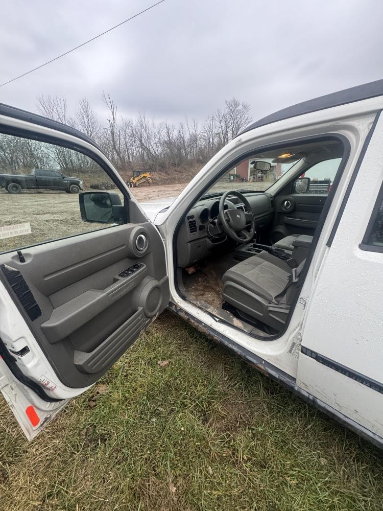 2008 DODGE NITRO