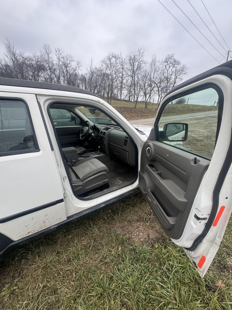 2008 DODGE NITRO