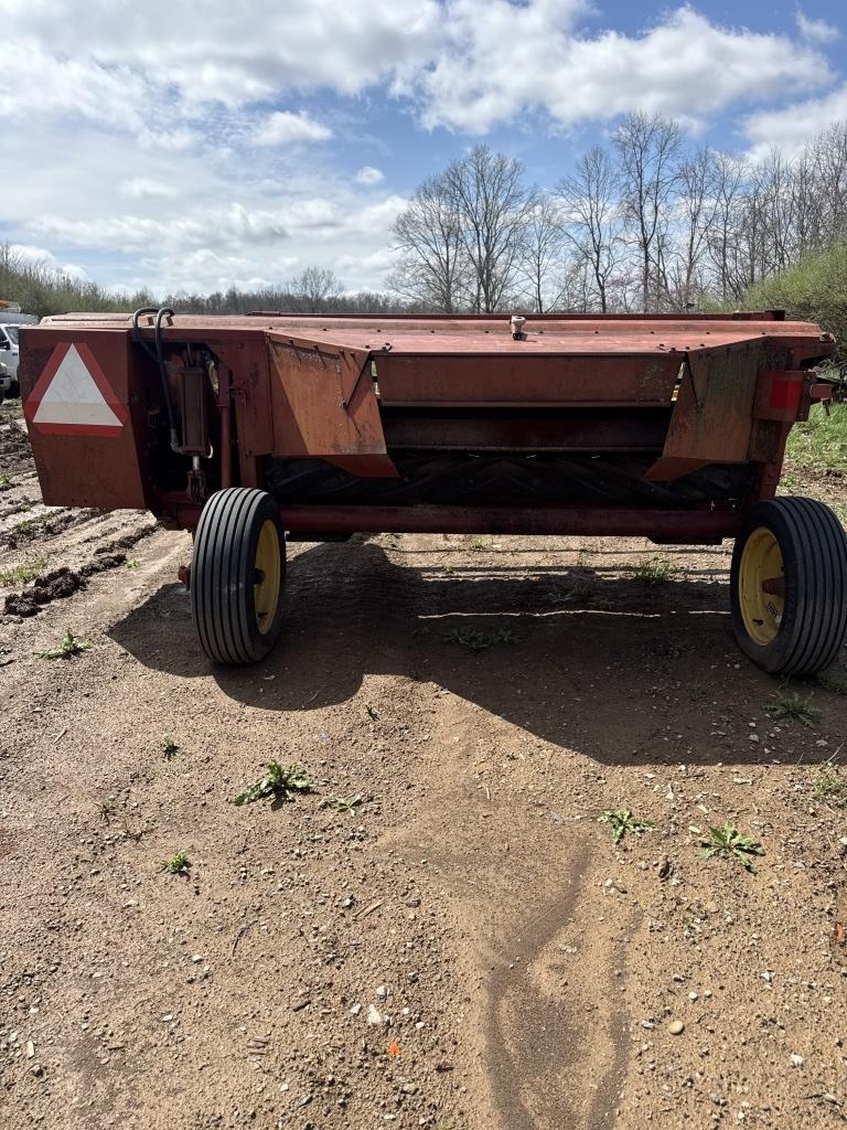 NEW HOLLAND 474 HAYBINE