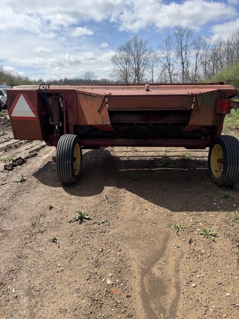 NEW HOLLAND 474 HAYBINE
