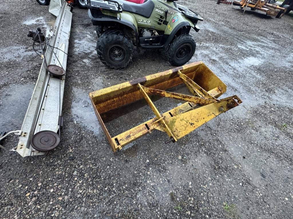 5 AND 1/2 FOOT BOX BLADE