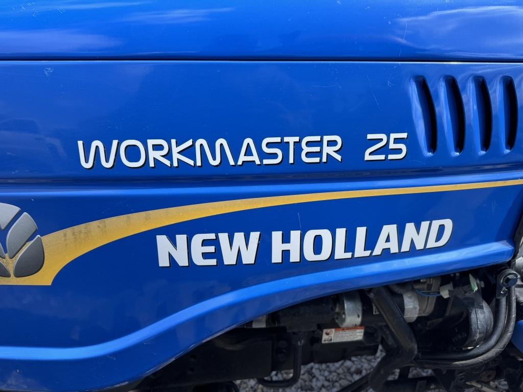 NEW HOLLAND WORKMASTER 25 TRACTOR
