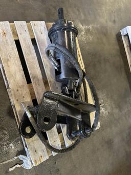 Hydraulic auger