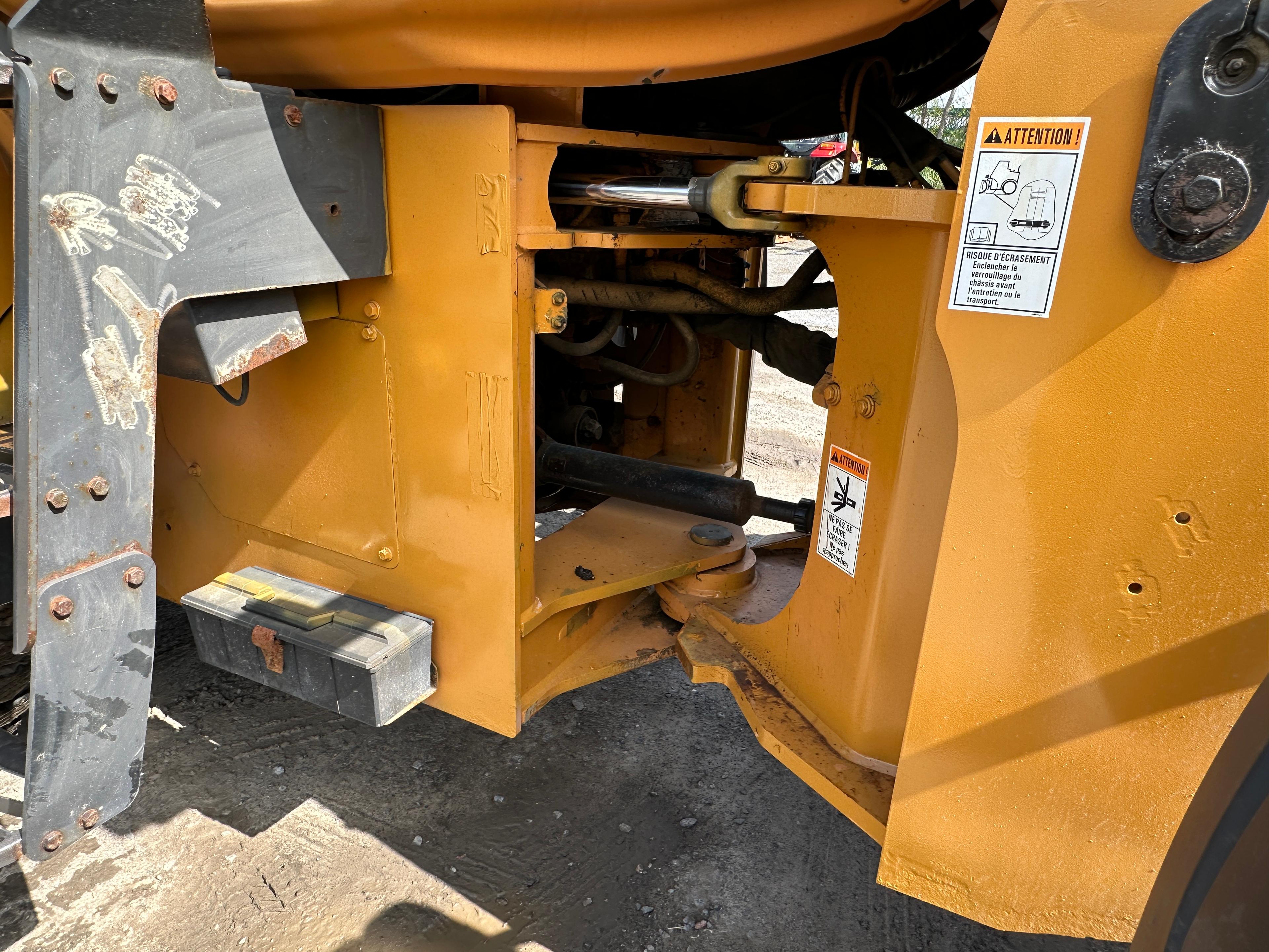 CASE 721F LOADER
