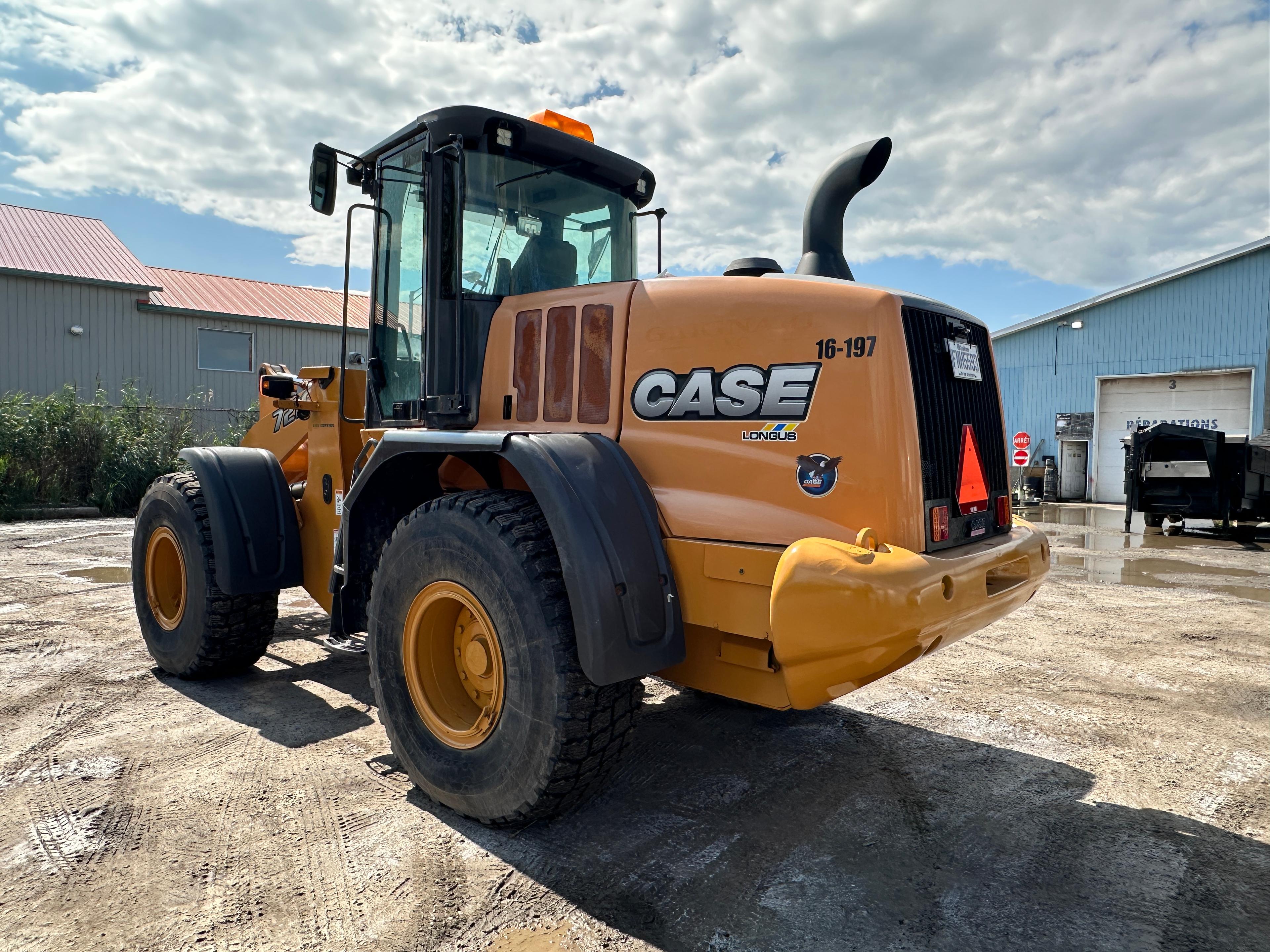 CASE 721F LOADER