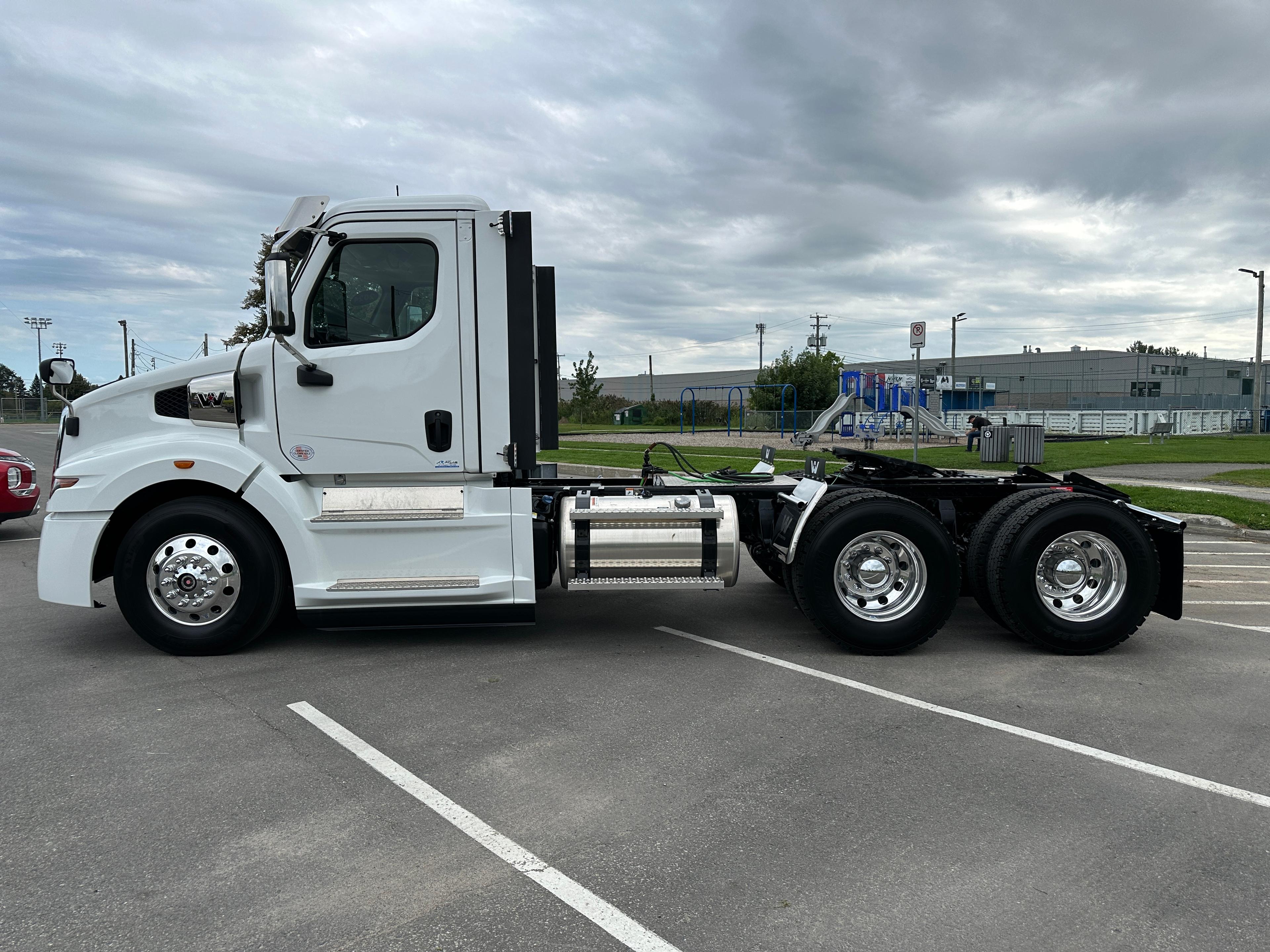 2024 Western Star 57X