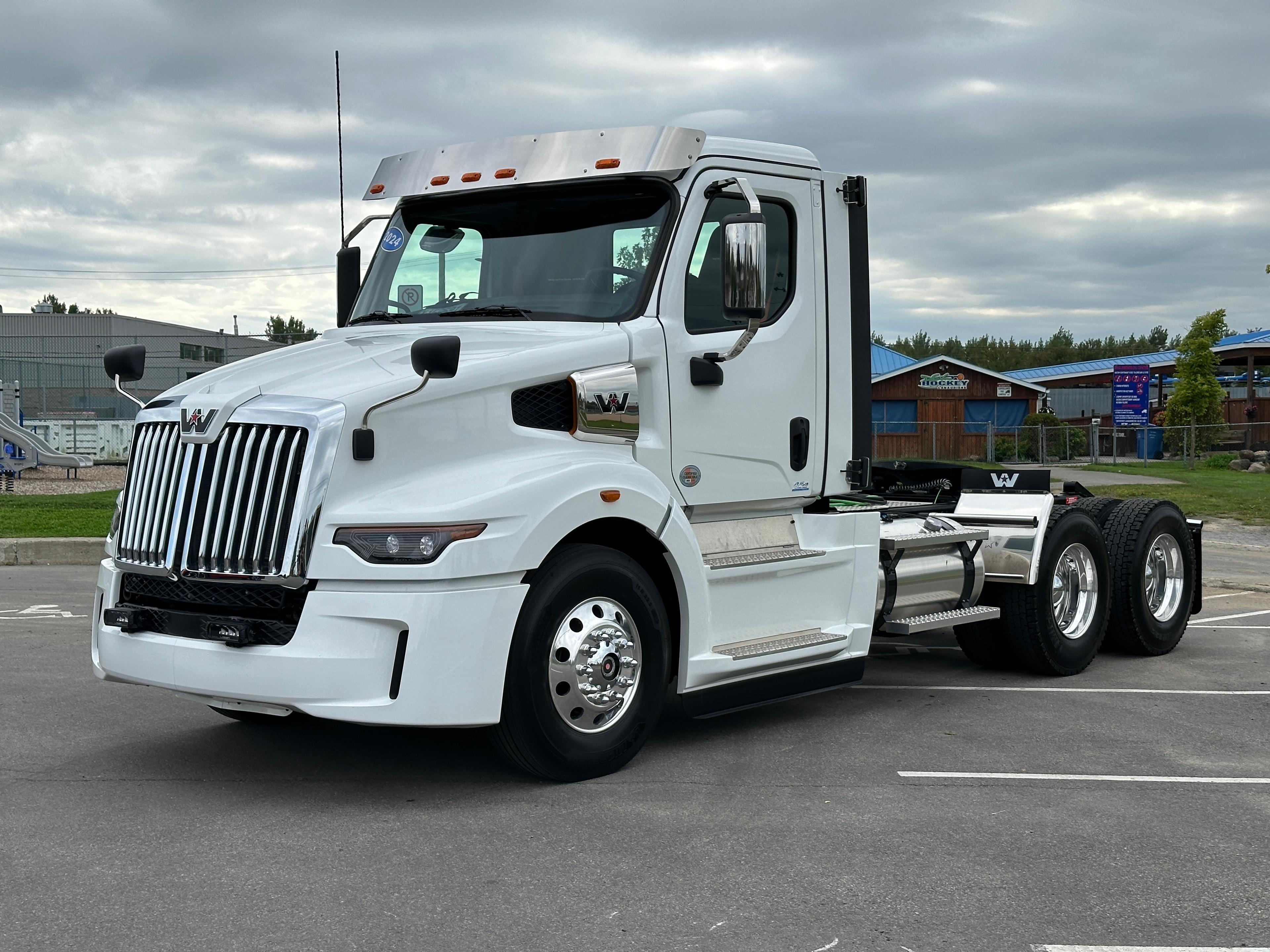 2024 Western Star 57X