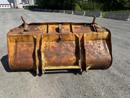 EDF CASE 580 Front bucket