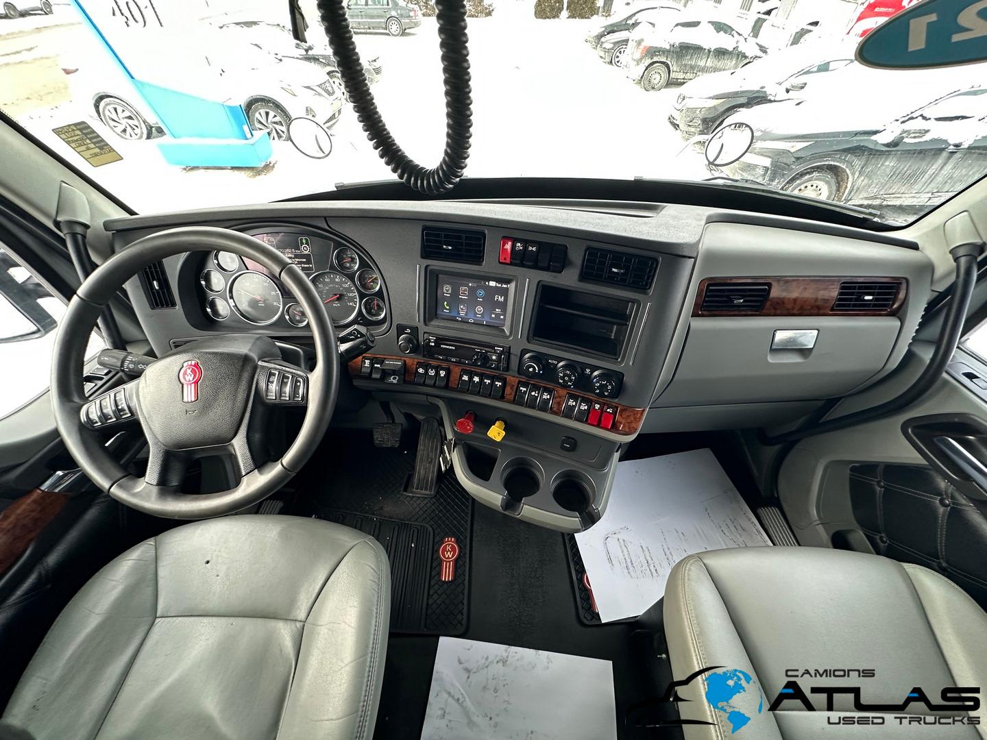 2021 KENWORTH T880 DAYCAB