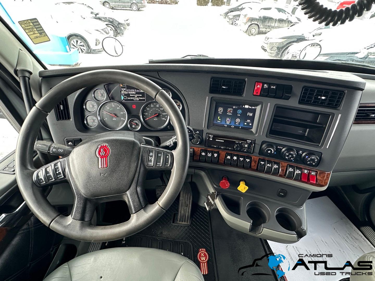 2021 KENWORTH T880 DAYCAB