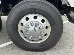 2024 Peterbilt 567