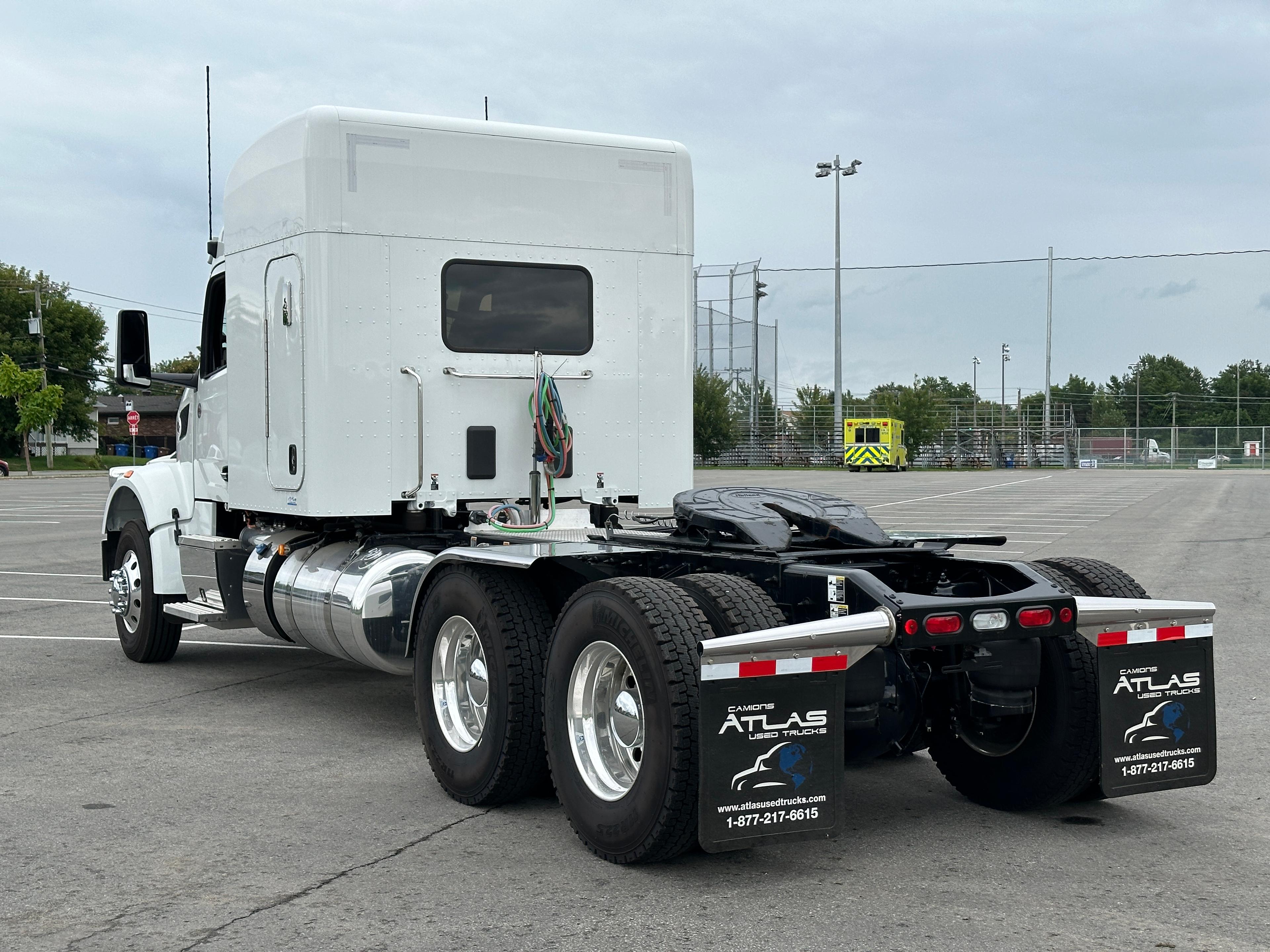 2024 Peterbilt 567
