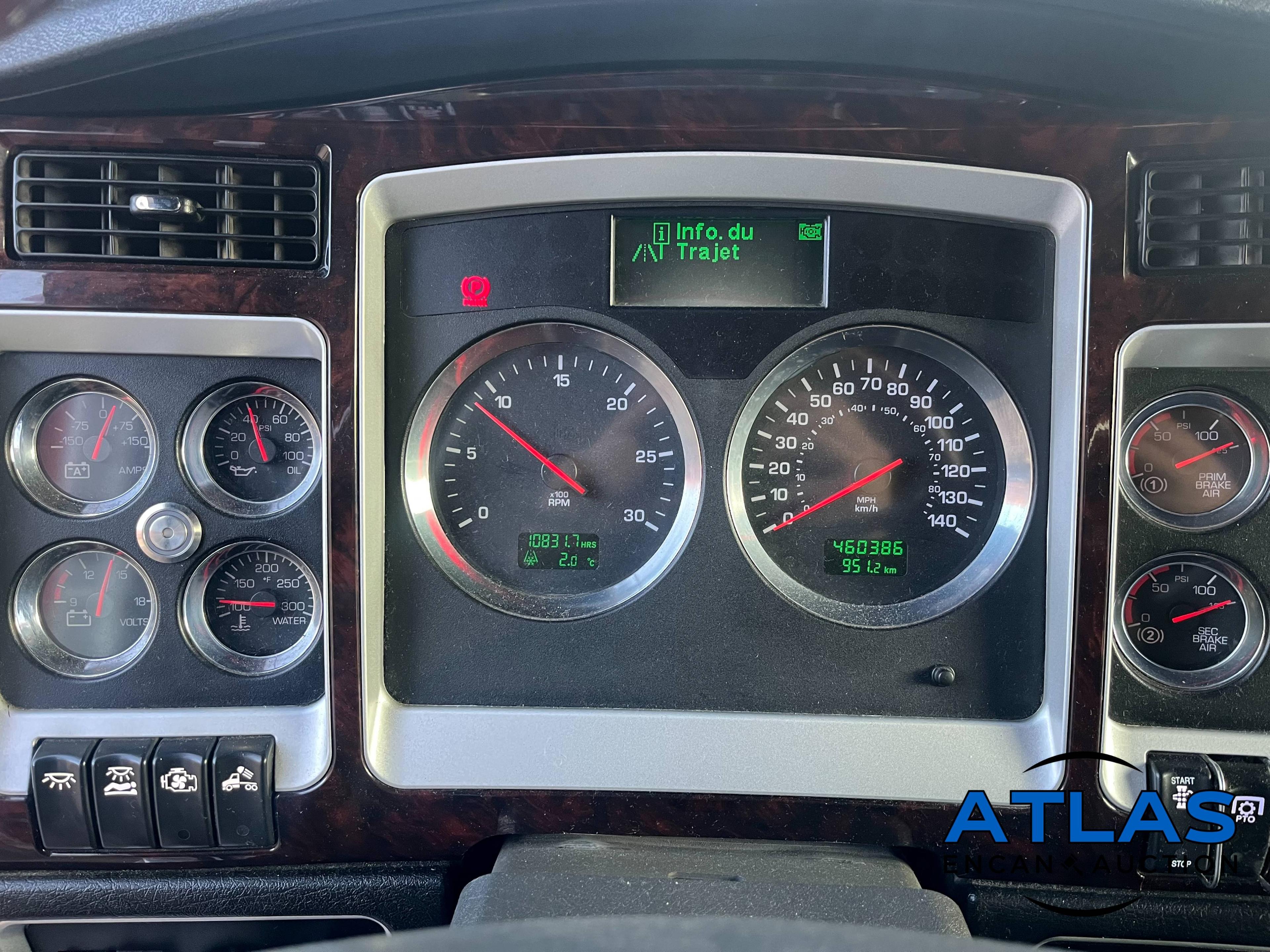 2019 KENWORTH W900
