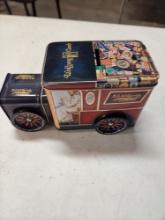 Wolfgang candy coin bank bus