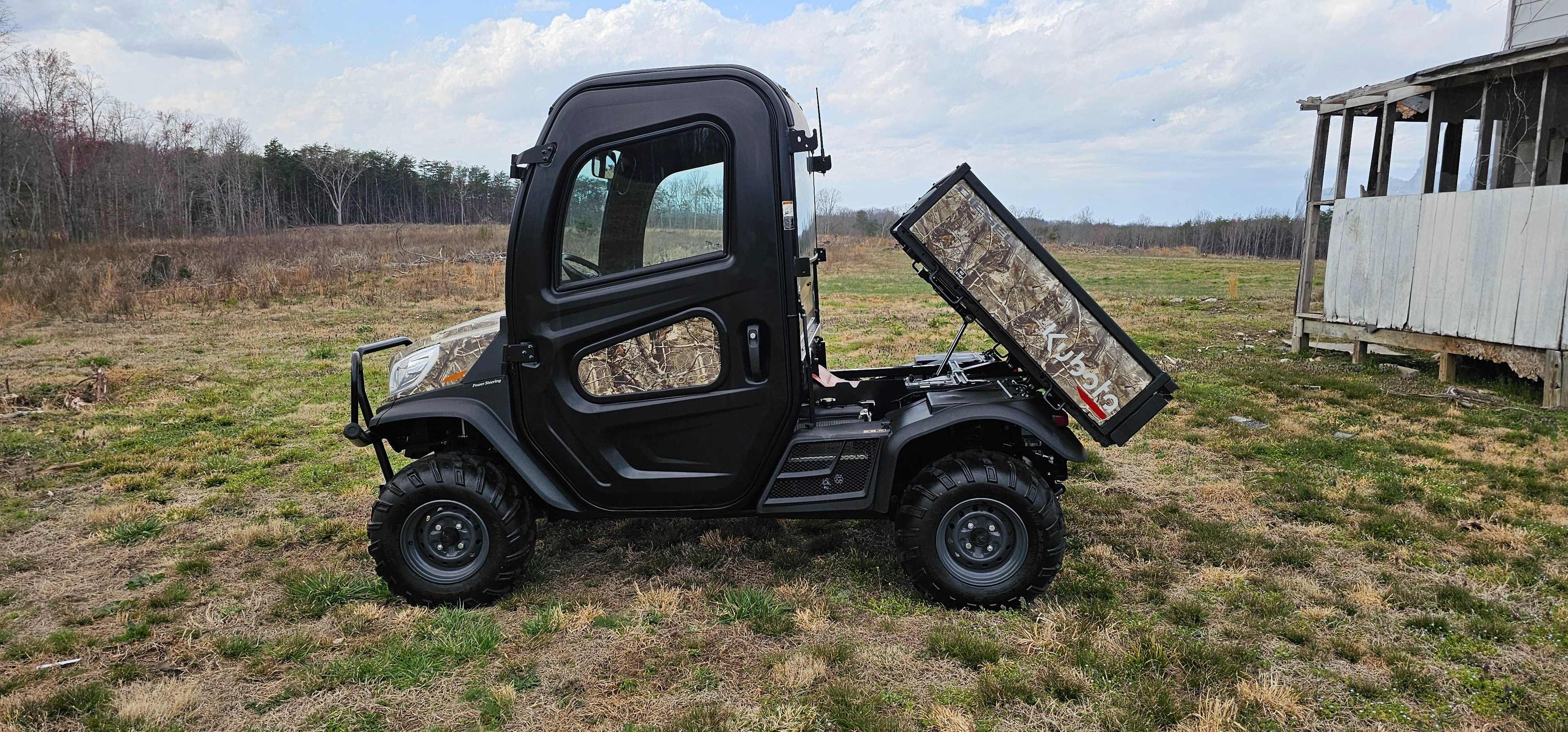 2024 Kubota RTVX1100C