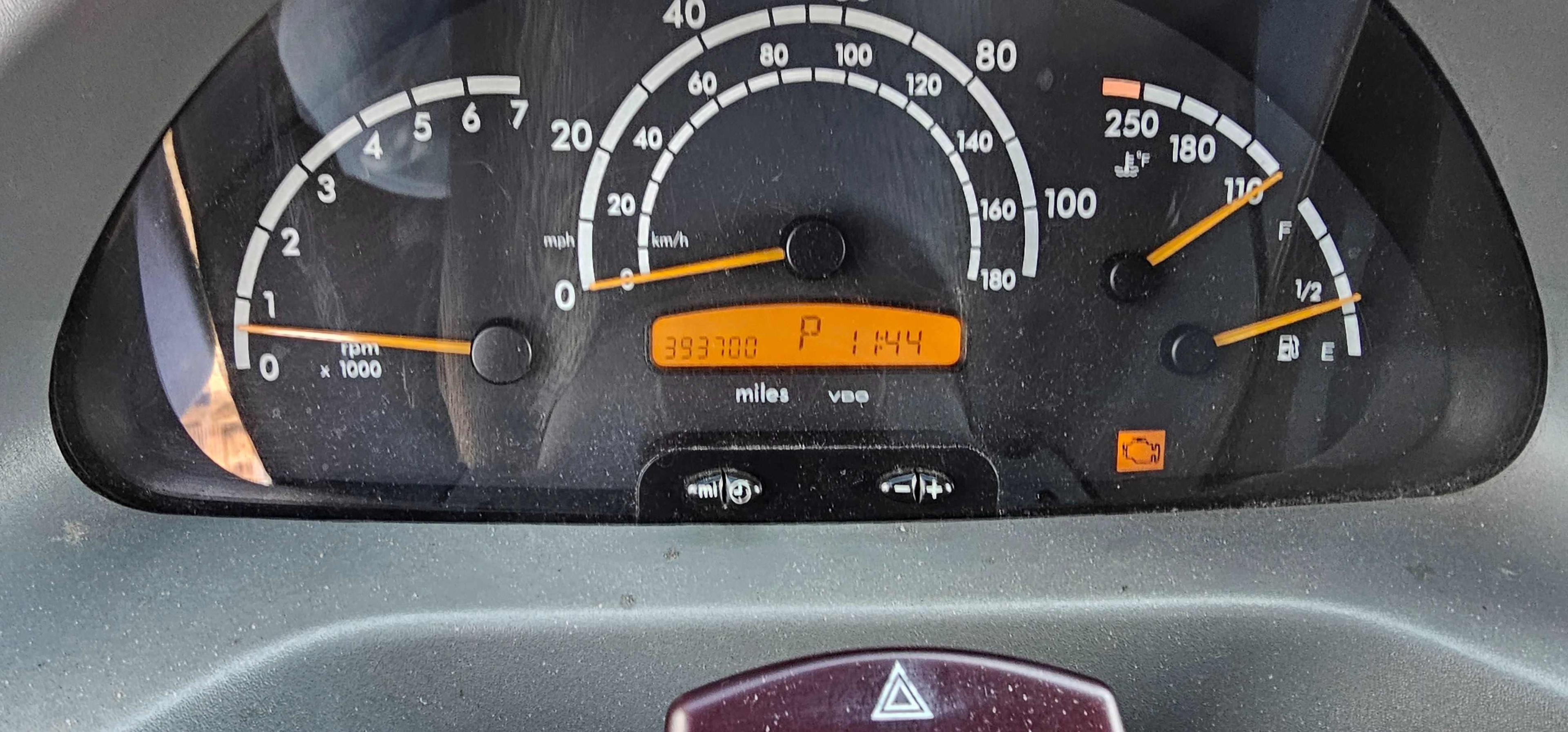 2005 Dodge/Freightliner Sprinter 2500 Van