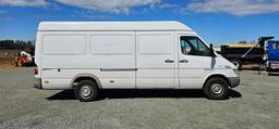 2005 Dodge/Freightliner Sprinter 2500 Van